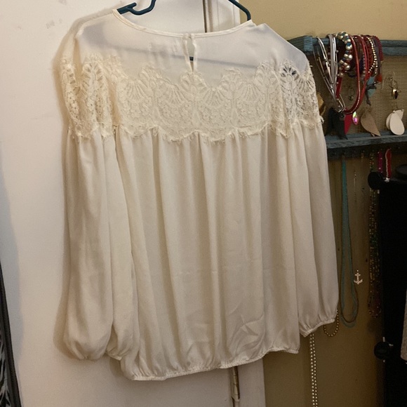 Sophie Max size small white blouse - Picture 2 of 2